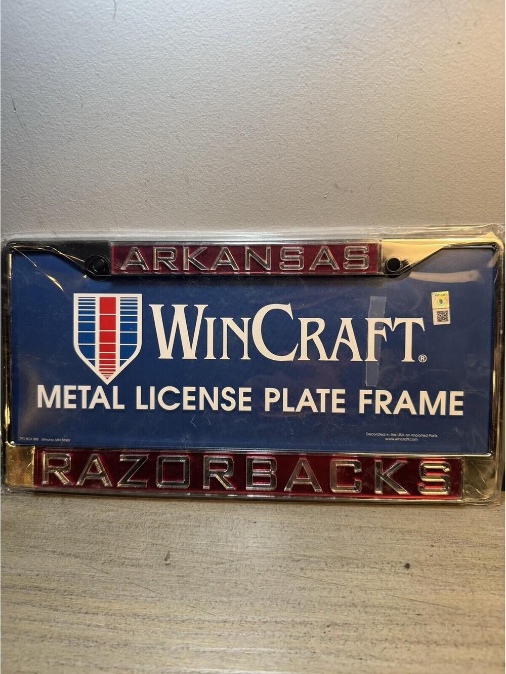 Arkansas Razorbacks WinCraft Metal License Plate Frame